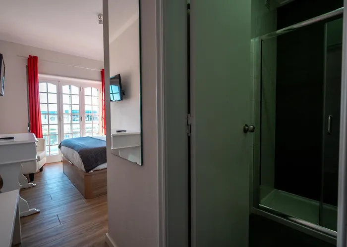 Ensuite 2 Vermelho Rochedo