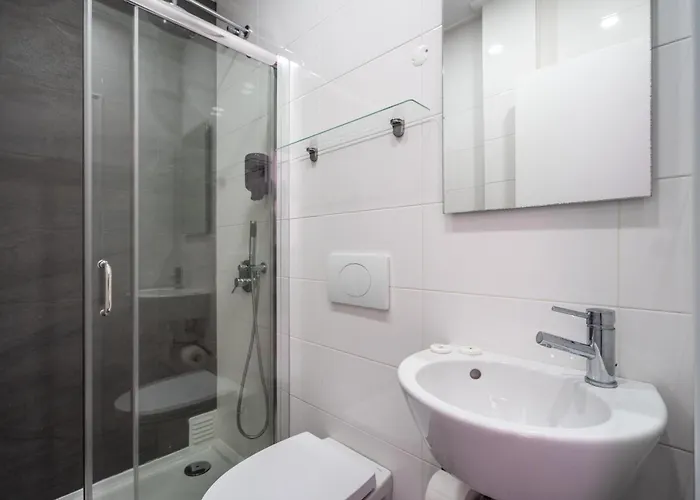 Ensuite 2 Vermelho Rochedo 3* Santo Isidoro