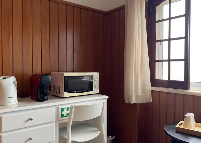 Ensuite 2 Vermelho Rochedo בית הארחה