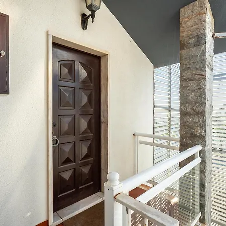 Guest house Ensuite 2 Vermelho Rochedo